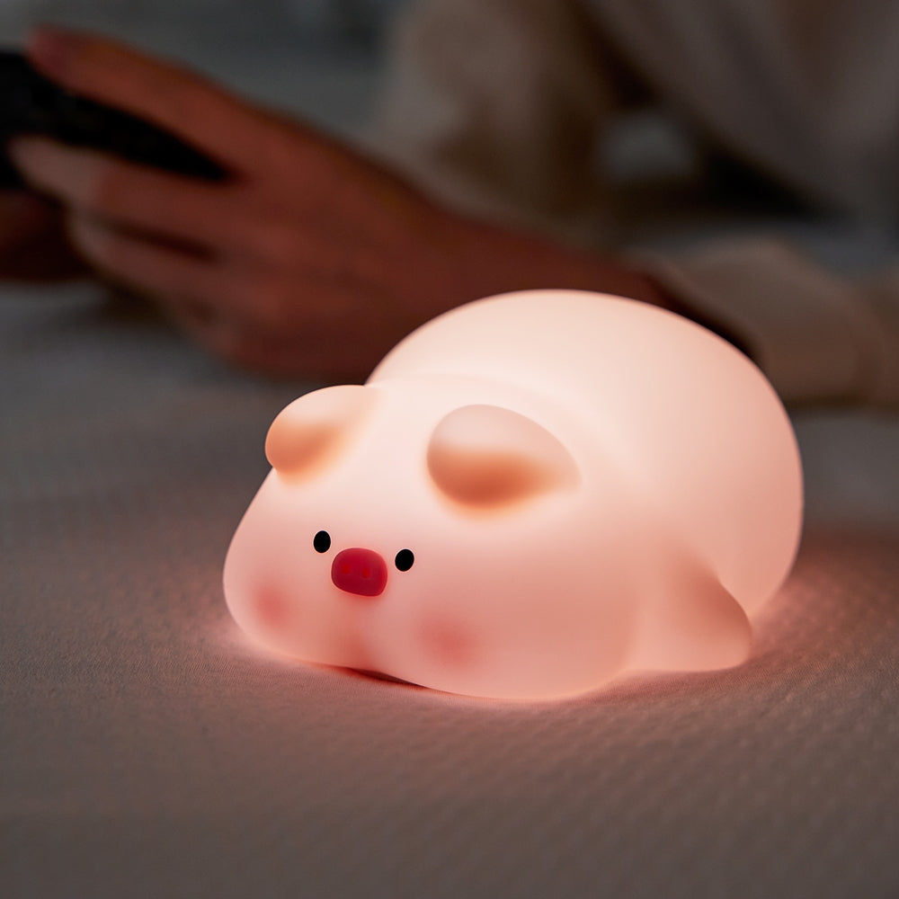[SG Stock] Cute and Funny Capybara Touch Silicone Night Light Eye Protection Sleep Bedside LED Lamp Rechargeable 卡皮巴拉硅胶灯