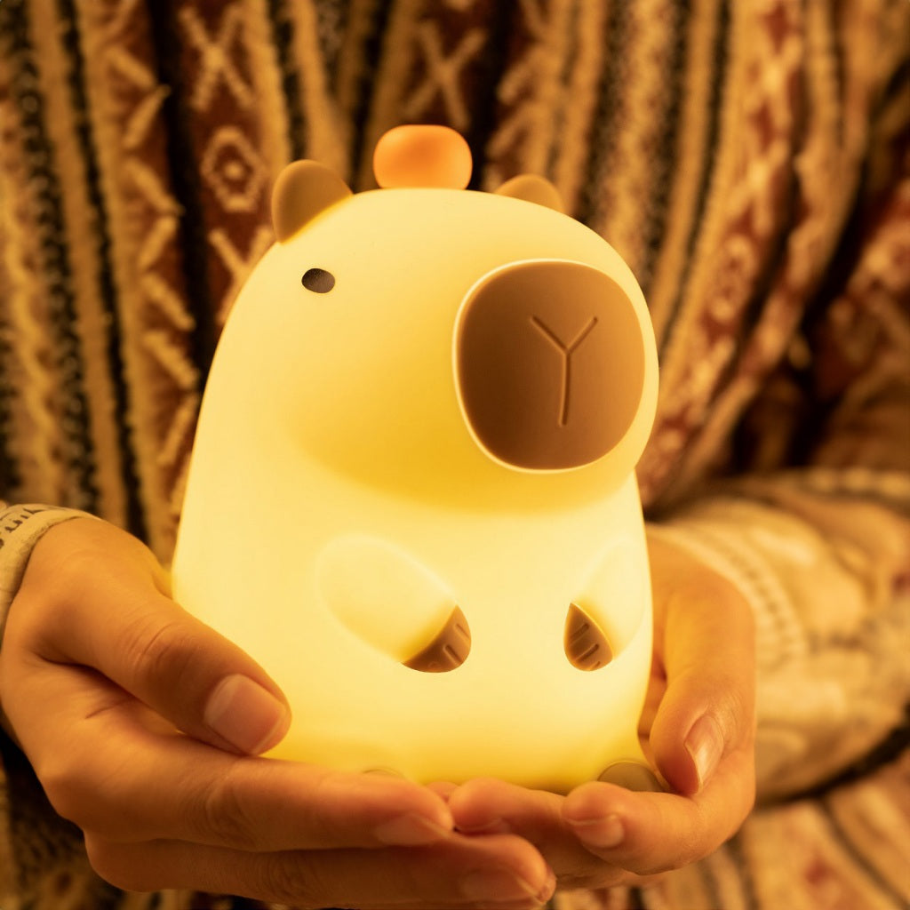 [SG Stock] Cute and Funny Capybara Touch Silicone Night Light Eye Protection Sleep Bedside LED Lamp Rechargeable 卡皮巴拉硅胶灯