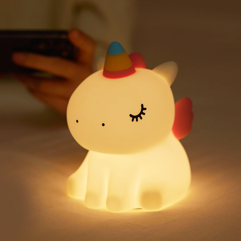 [SG Stock] Cute and Funny Capybara Touch Silicone Night Light Eye Protection Sleep Bedside LED Lamp Rechargeable 卡皮巴拉硅胶灯